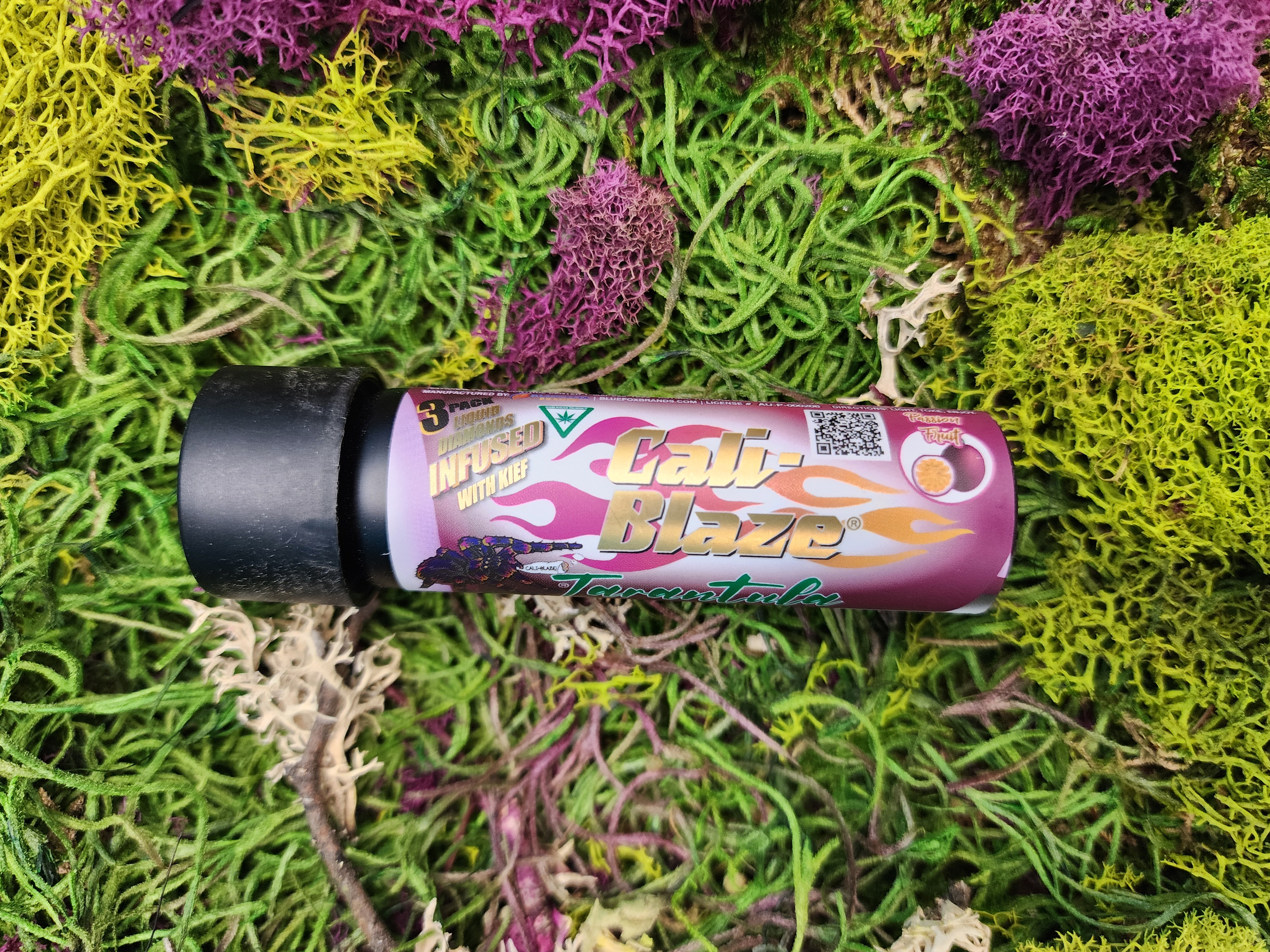 1G Passion Fruit Infused Tarantula Pre-roll 3 Pack