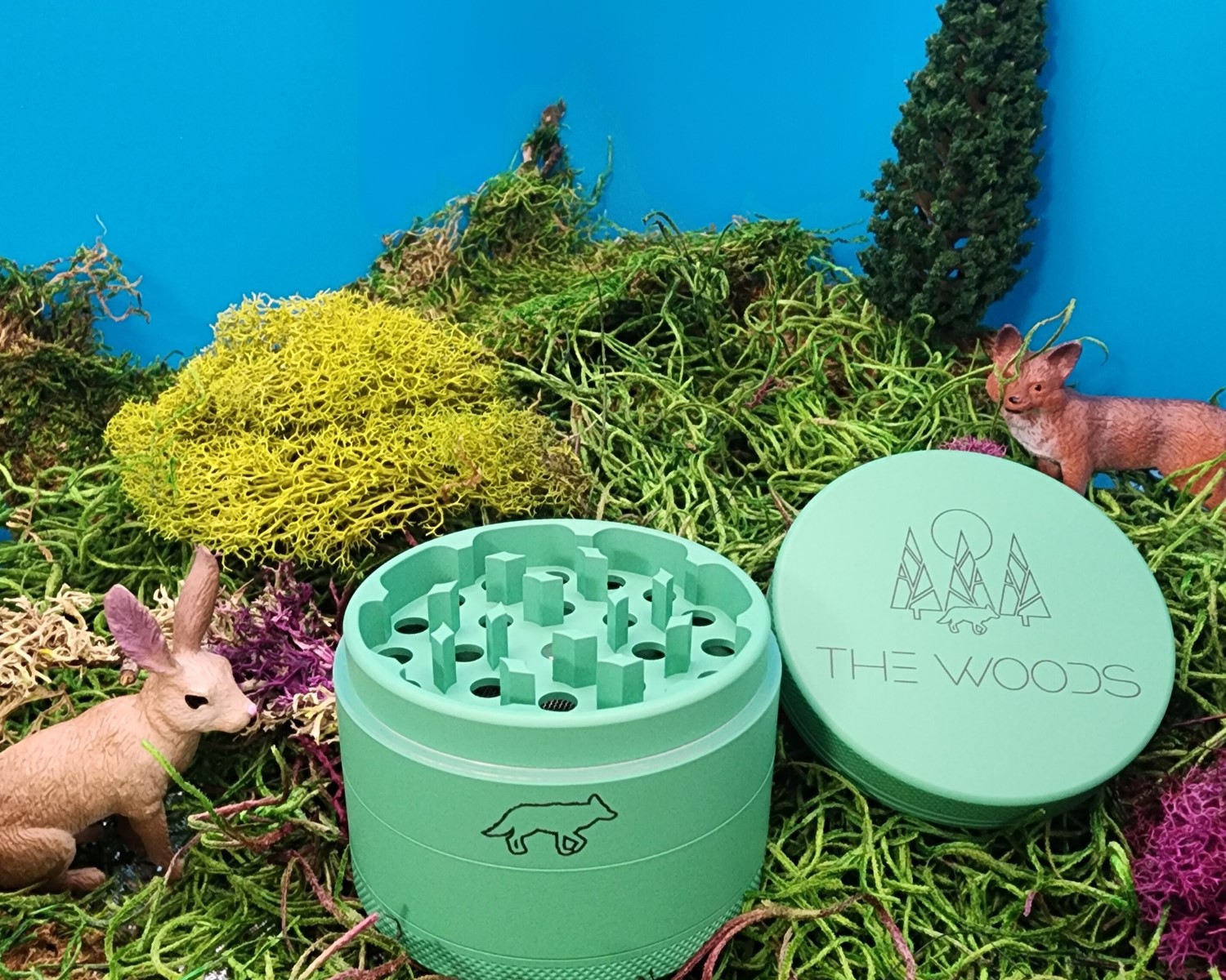 Woods Branded Grinder